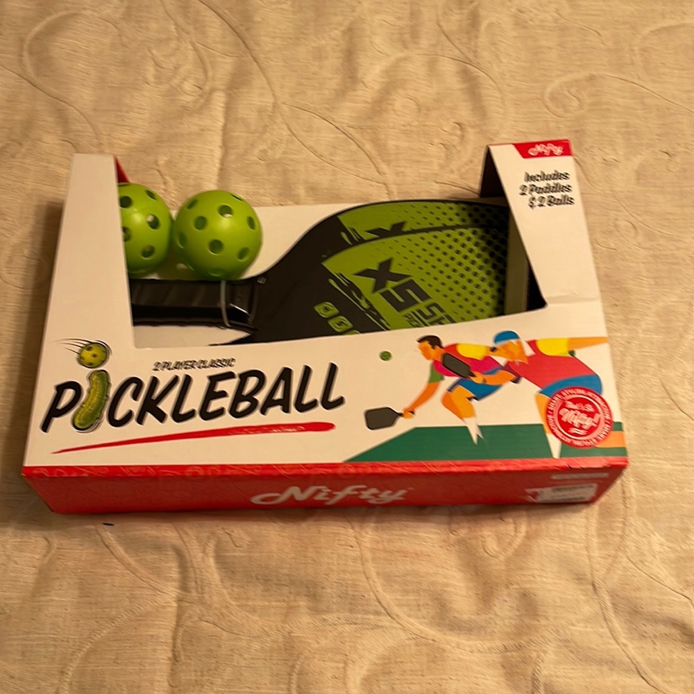 COPY - PICKLEBALL set  NEW IN BOX